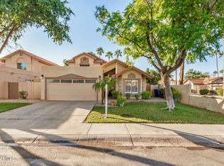 1231 W Sandman Dr, Gilbert, AZ 85233