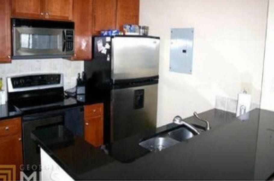 2nd image of 1250 Parkwood Cir SE #0
