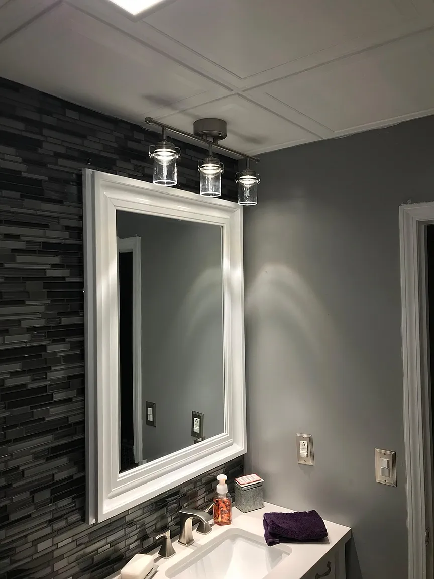 58 River Dr photo 1