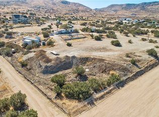 2584 Rolling Pine Rd, Palmdale, CA 93550