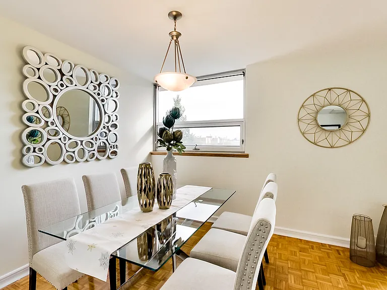 625 Roselawn Ave — Photo 18