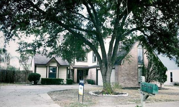 1st image of 2214 Redcliff Dr