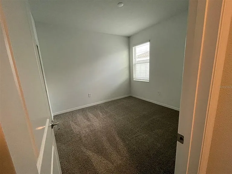 660 Tanaro Ln — Photo 9