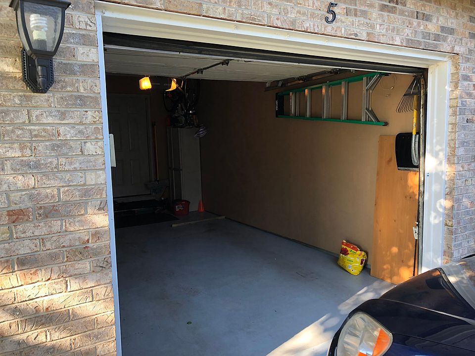 1st image of 12068 Baneberry Dr APT 5