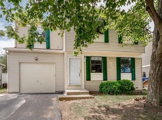 7687 Sessis Dr #28, Columbus, OH 43085