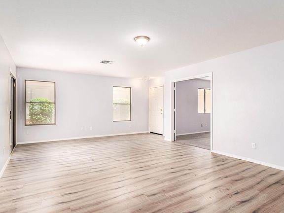 5th image of 12718 W Santa Fe Ln