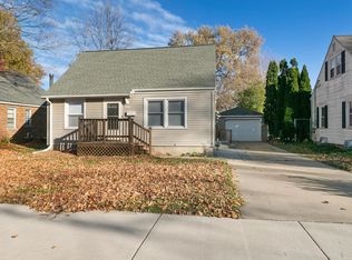 3914 N 87th St, Milwaukee, WI 53222