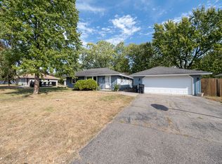 8917 Columbus Ave S, Bloomington, MN 55420