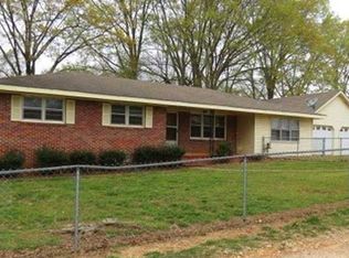 80 Cottontown Sq, Leighton, AL 35646