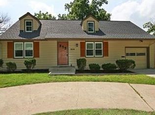 7634 Nall Ave, Prairie Village, KS 66208