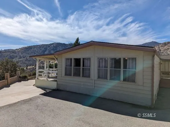 14 Earl Pascoe Rd, Wofford Heights, CA 93285