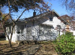 617 S Plane St, Burlington, IA 52601
