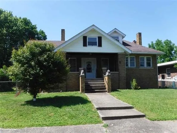 2240 Washington Ave, Huntington, WV 25704