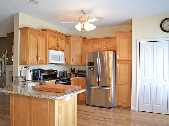 3rd image of 196 Arey Ct