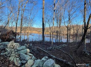 1 Houperts Way, Clinton, CT 06413