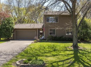 10205 32nd Ave N, Plymouth, MN 55441