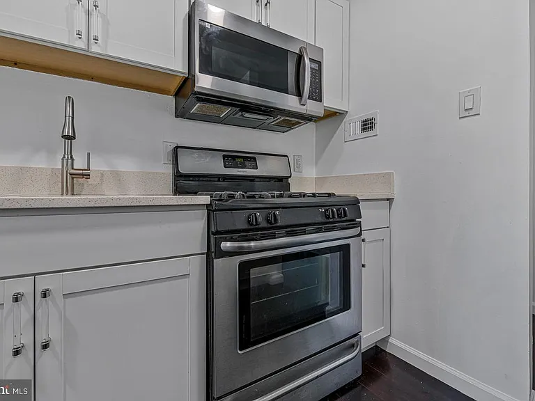 7170 Donnell Pl #C1 — Photo 18