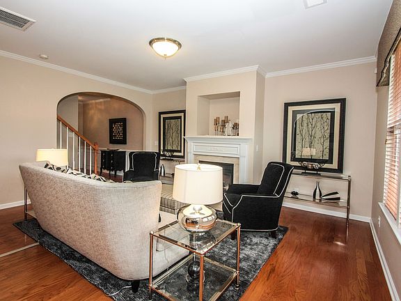 2nd image of 5942 Pale Moss Ln