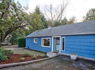 8943 SW 26th Ave, Portland, OR 97219