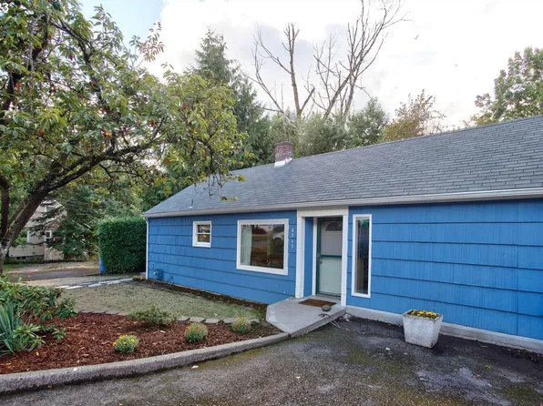 8943 SW 26th Ave, Portland, OR 97219