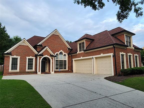 3rd image of 3910 Bonnett Creek Ln