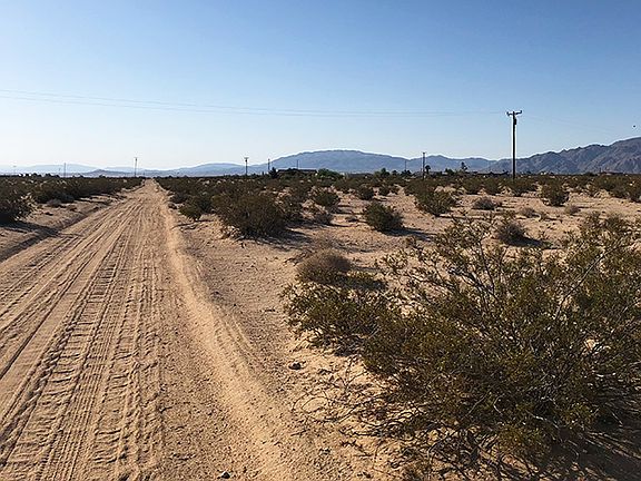 2nd image of 70501 Valle Vista Rd