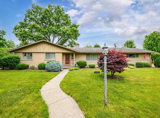 300 Melony Ln, Auburn, IN 46706
