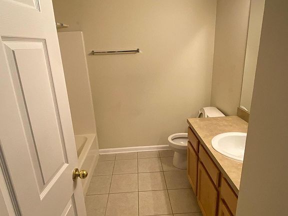 3rd image of 7044 Deer Lodge Cir Unit 112