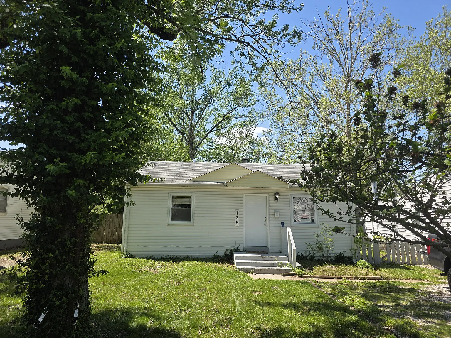 2 bed, 1020 sqft, $1,325 — Photo 1