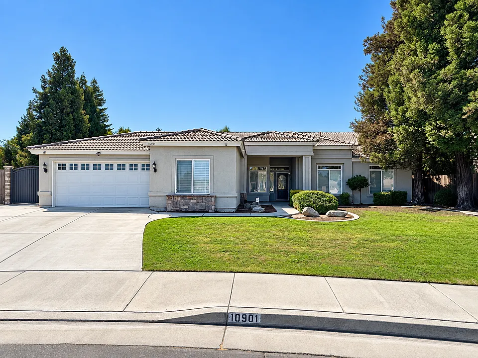 10901 Adobe Creek Ct