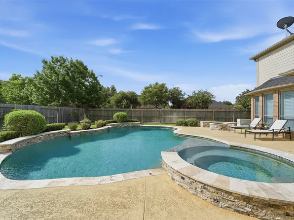 2815 Golden Larch Dr, Katy, TX 77494