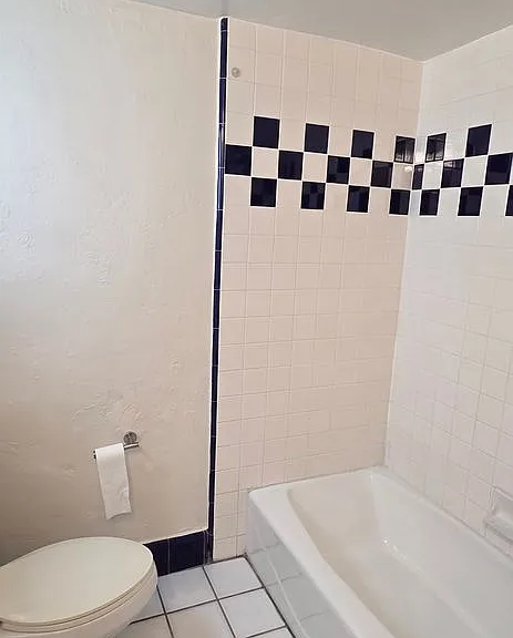 650 Ocean Ln — Photo 9