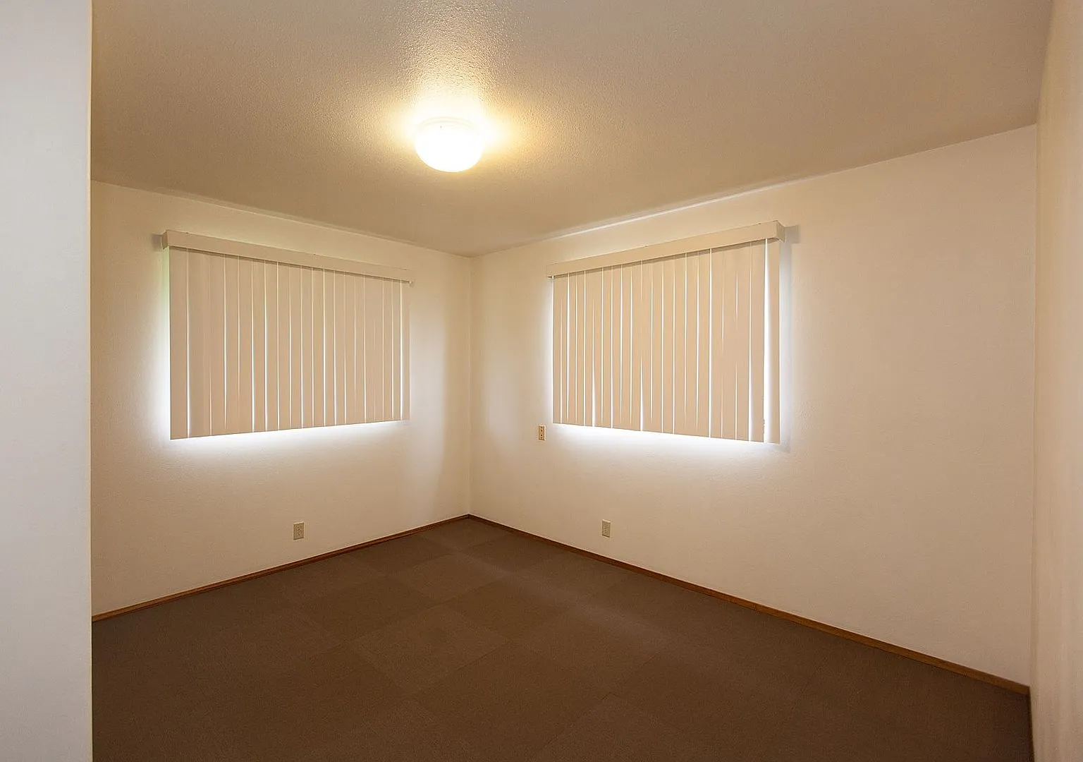 Lovely 3bd 2.5ba Home In Kurtistown — Photo 4