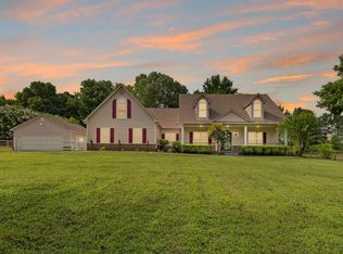 2440 Warren Rd, Oakland, TN 38060