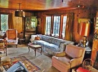 11231 1st Ave NW, Seattle, WA 98177