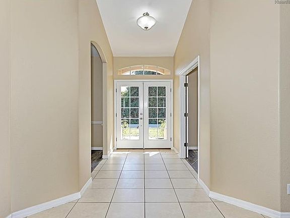 3rd image of 2992 Zoratoa Ave