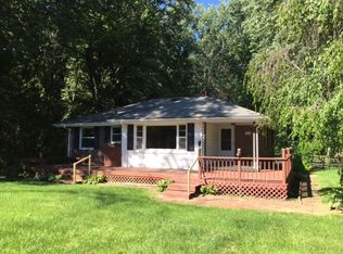 811 N River Rd, Bristol, IN 46507