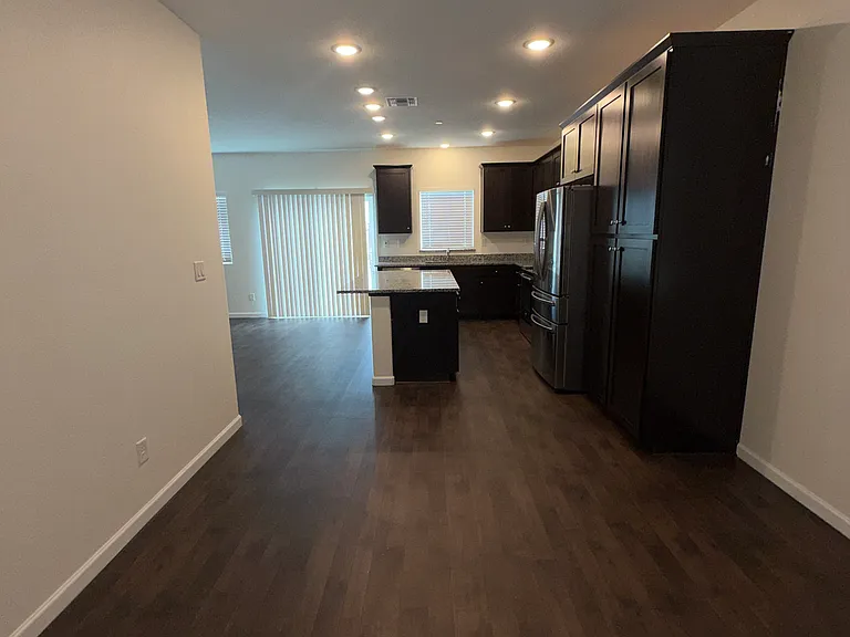 12142 Alamosa Dr — Photo 5