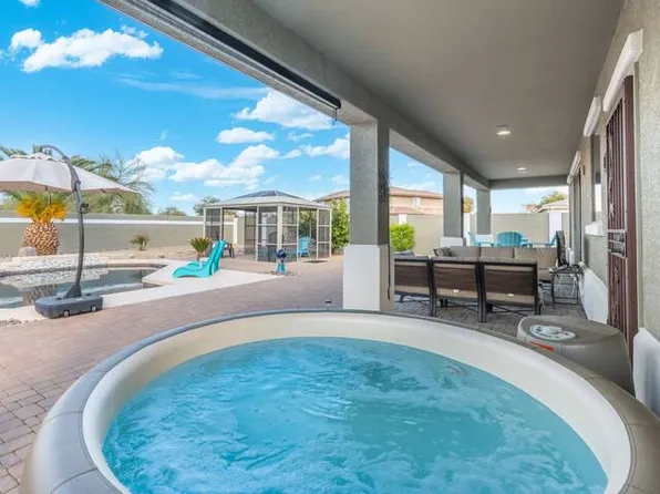 7822 W Peck Dr, Glendale, AZ 85303