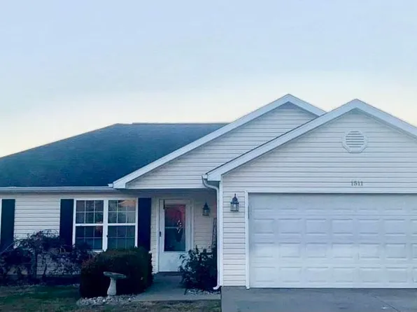 1511 Hawkeye Ct, Crainville, IL 62918