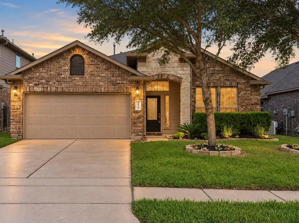 8806 Alicia Dr, Tomball, TX 77375
