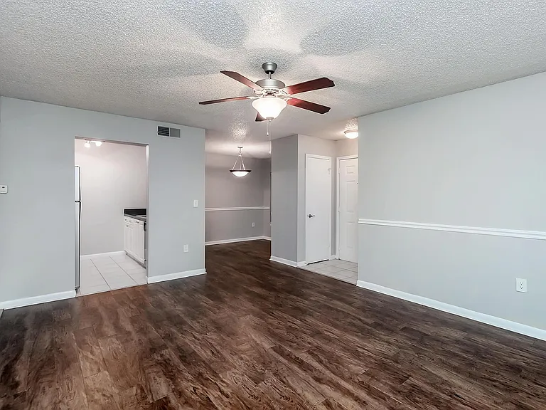 Avana Lakeview — Photo 14