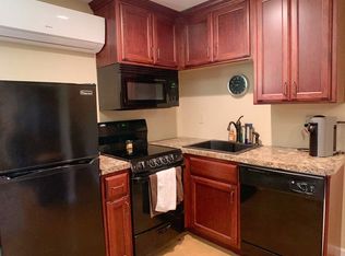 914 Oakbrook Pl, Manhattan, KS 66503
