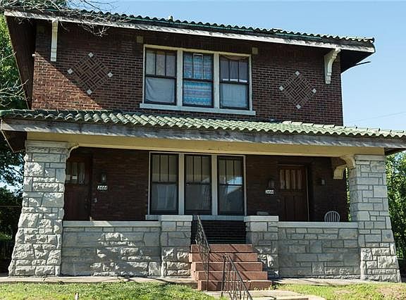3rd image of 3444 Klocke St