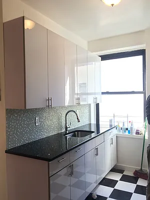 Rented by Warren T Real Estate Corp. | media 20