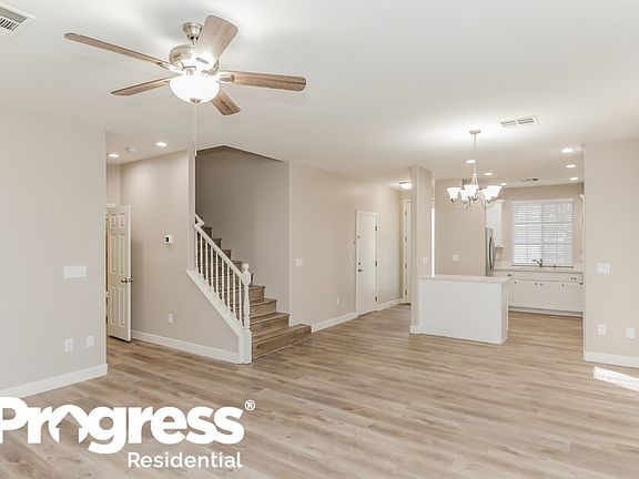5th image of 6131 Arbor Valley Ave