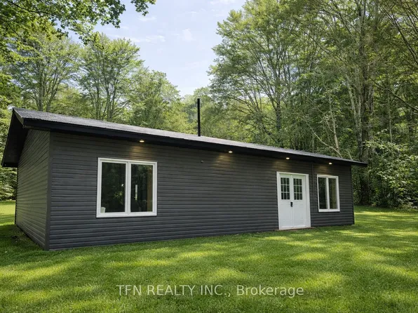 385 Gables Rd, Machar, ON P0A 1Z0