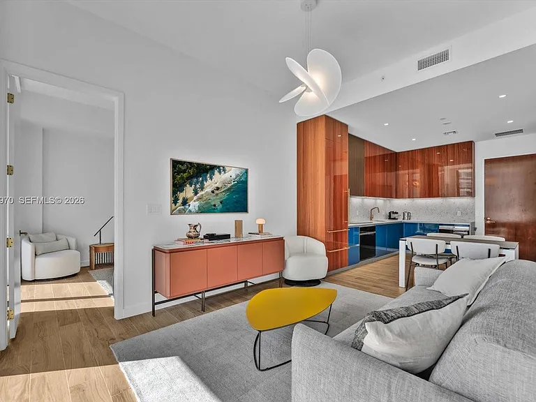 2655 S Bayshore Dr #1206 — Photo 8