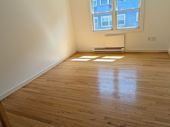 4th image of 30 Springside Ave #1E