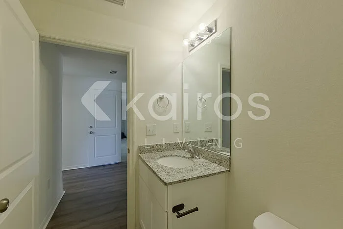 262 Grenada St — Photo 14